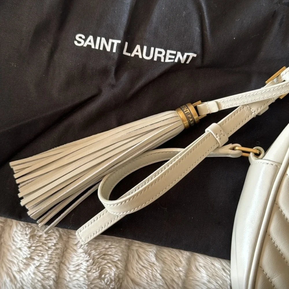 Lou Medium YSL Camera Bag with Pocket in Quilted Leather - Picture 2 of 7